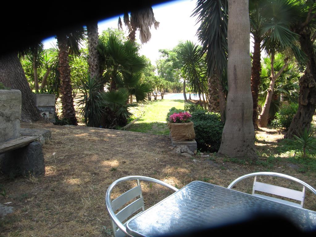 Terre Del Cardinale Country Suites Катания Екстериор снимка