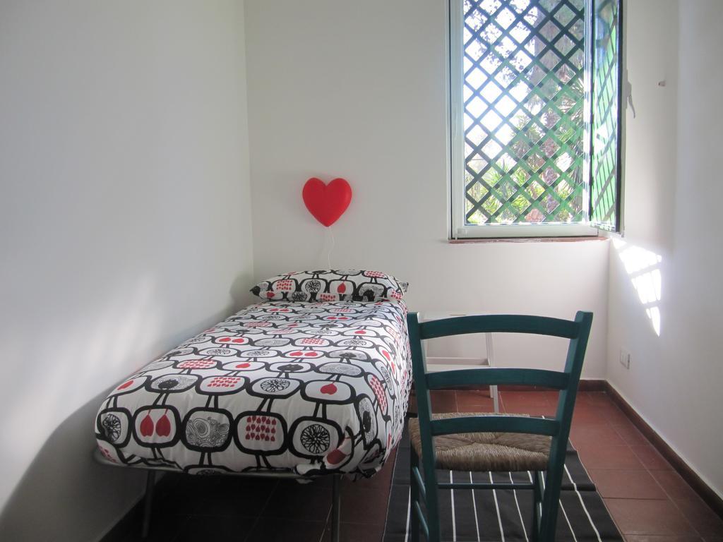 Terre Del Cardinale Country Suites Катания Стая снимка