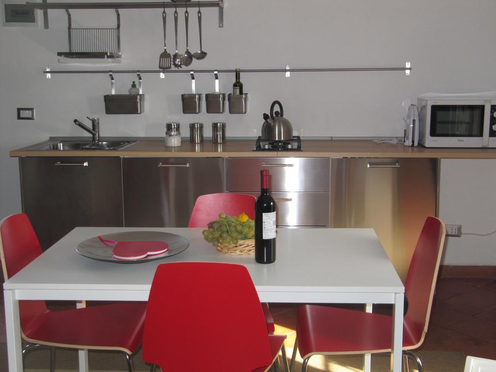 Terre Del Cardinale Country Suites Катания Стая снимка
